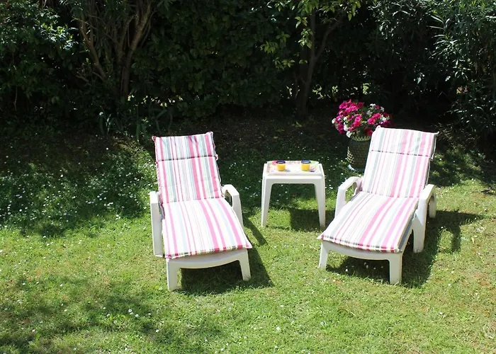 Suquette Charming Provencal House In With Terrace, Garden And Pool Access *