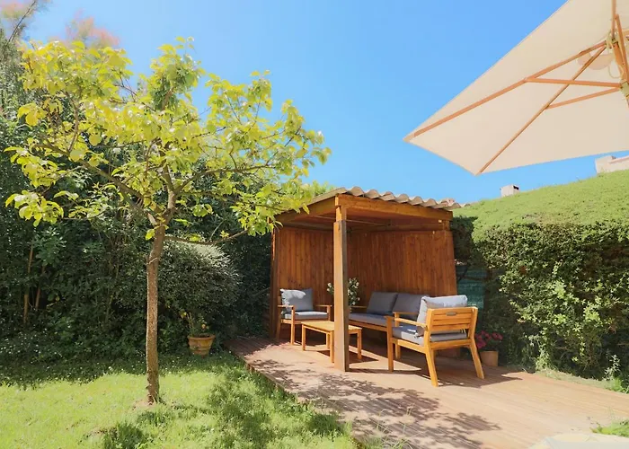 Nyaraló Suquette Charming Provencal House In With Terrace, Garden And Pool Access Antibes